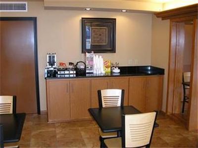 Americas Best Value Inn & Suites Conway Restaurant photo