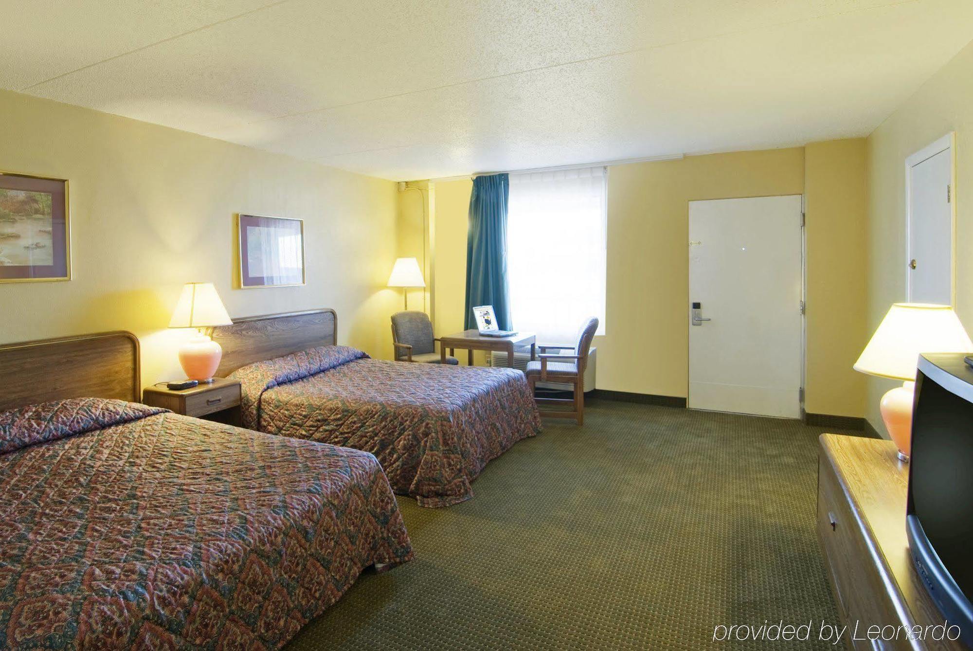 Americas Best Value Inn & Suites Conway Exterior photo